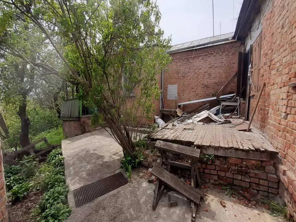 Частина будинку у центрі Полтави.