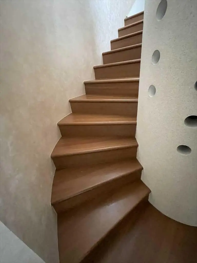 Неймовірний будинок неподалік ТЦ "Конкорд"