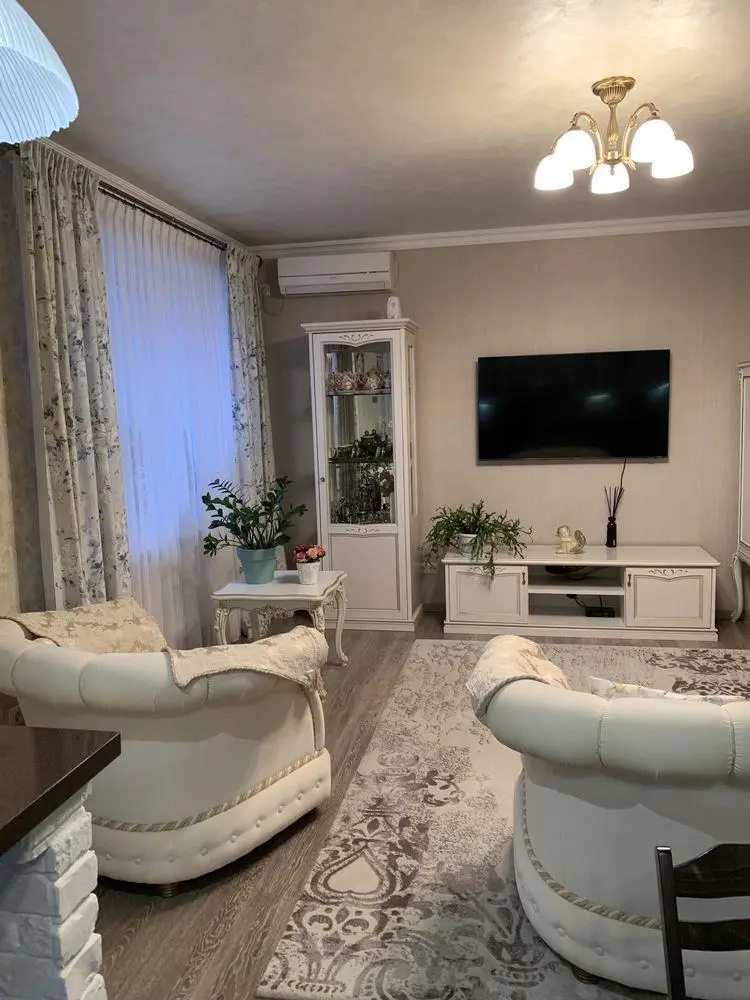 Квартира в двох рівнях у центрі міста