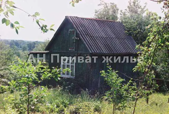 Сем`янівка. Дерев`яний дачний будиночок. 