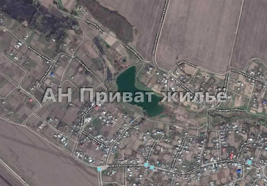 Велика ділянка в Івончинцях, можна під бізнес