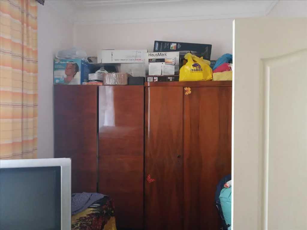 Трикімнатна "сталінка" в Авіамістечку