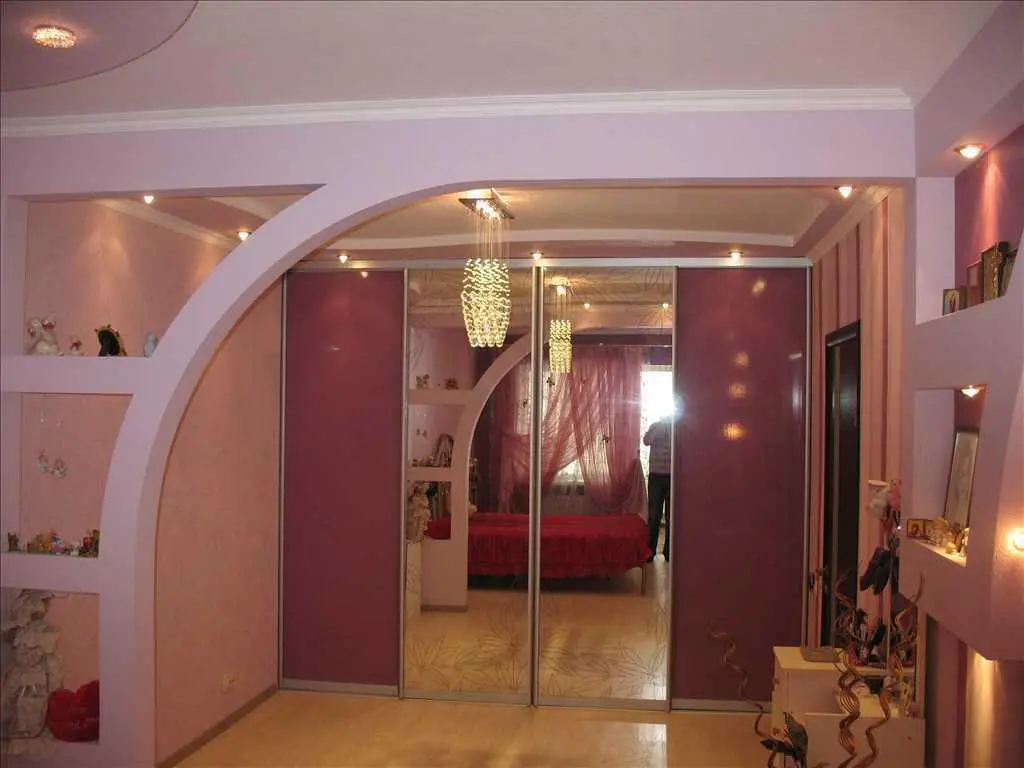 Унікальна можливість придбати приміщення для житла та бізнесу.
