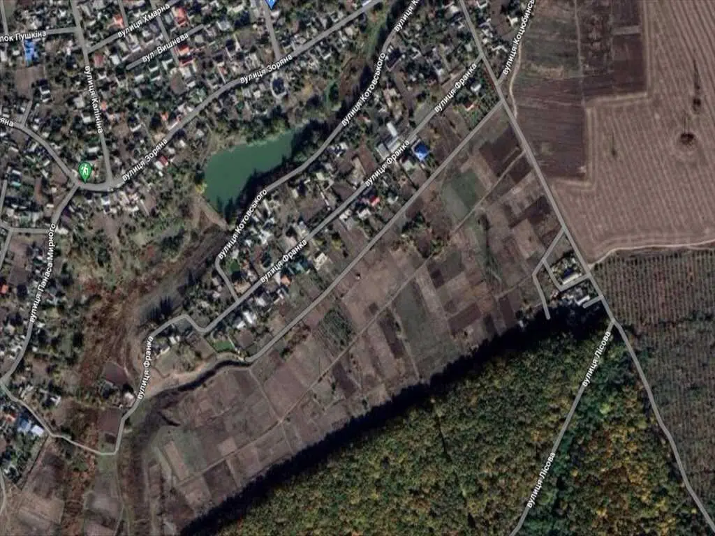 Ділянка під забудову в Розсошенцях!