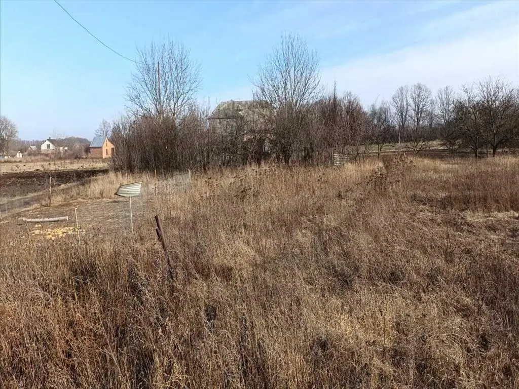 Земельна ділянка під будівництво!