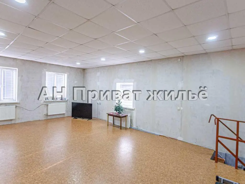 Відмінна частина будинку у центрі Полтави