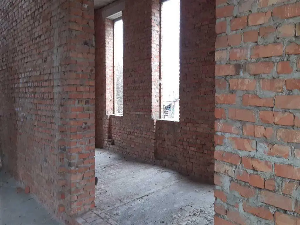 Будинок з характером!