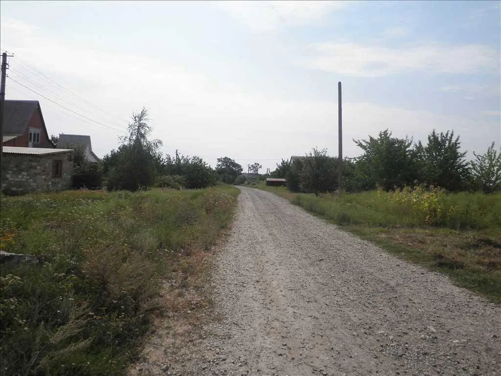 Земельна ділянка по центральній вулиці Гожулів