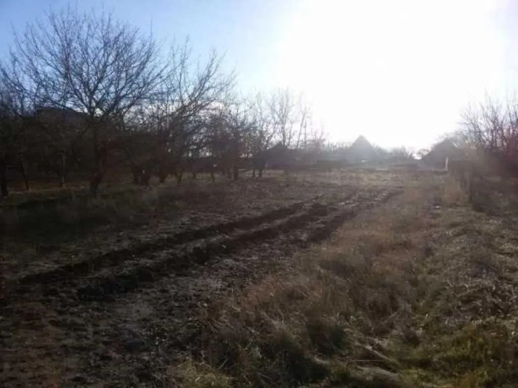 Земельна ділянка з комунікаціями в Мачухах! 