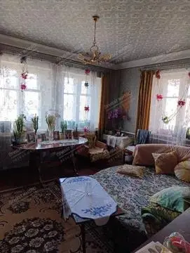 Добротний будинок у Головачі — простір, тиша та природа поруч