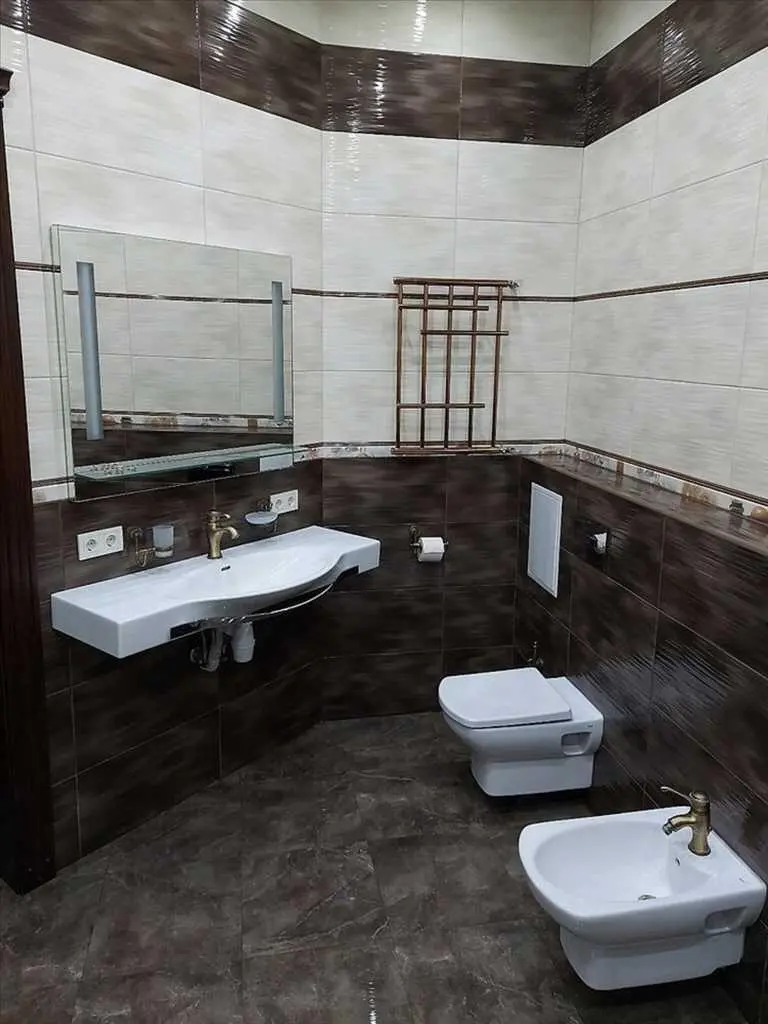 Квартира у центрі Полтави площею 120 кв.м