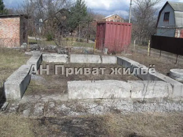 Продам приватизированный участок