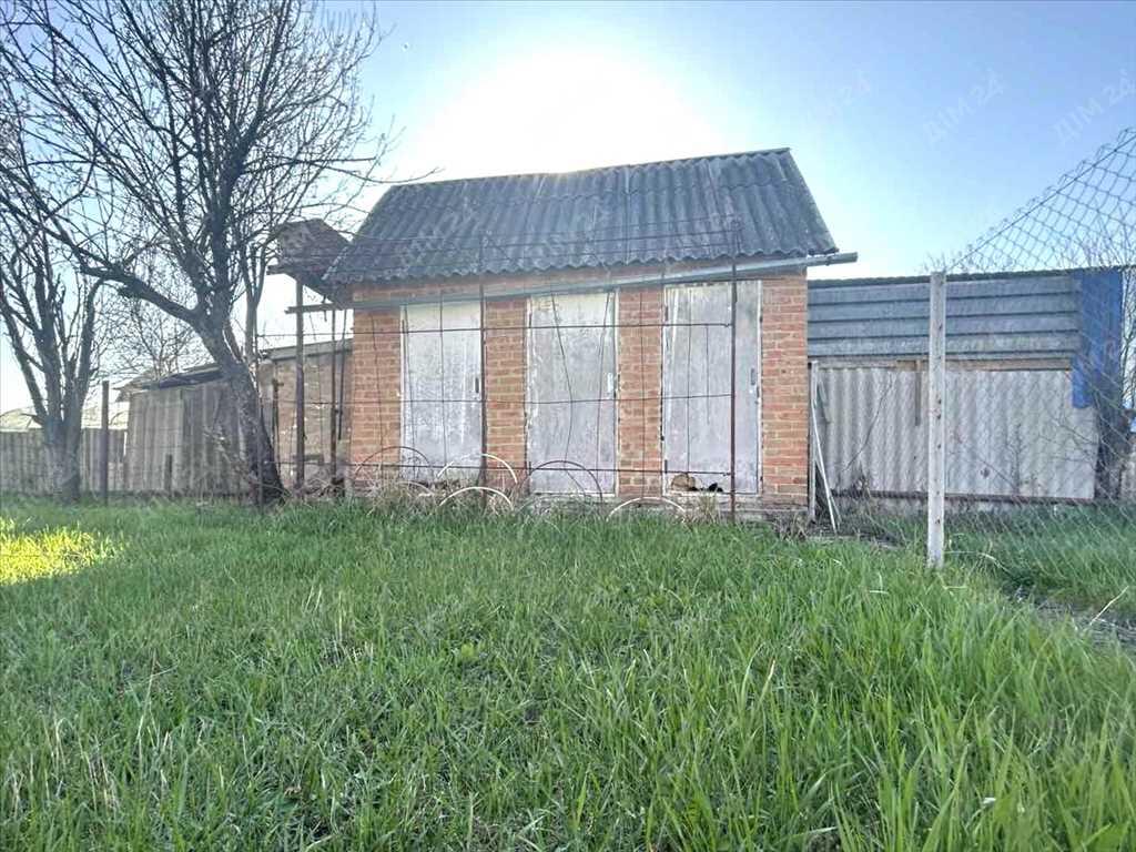 Дачний будинок у Петрівці