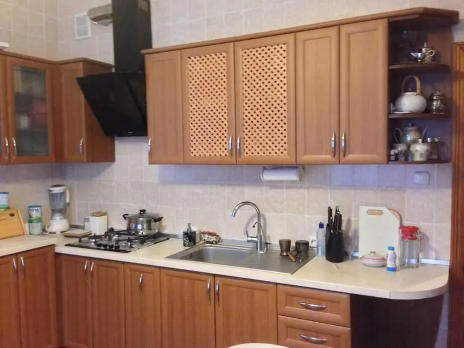 Шикарний 2-х поверховий будинок у передмісті