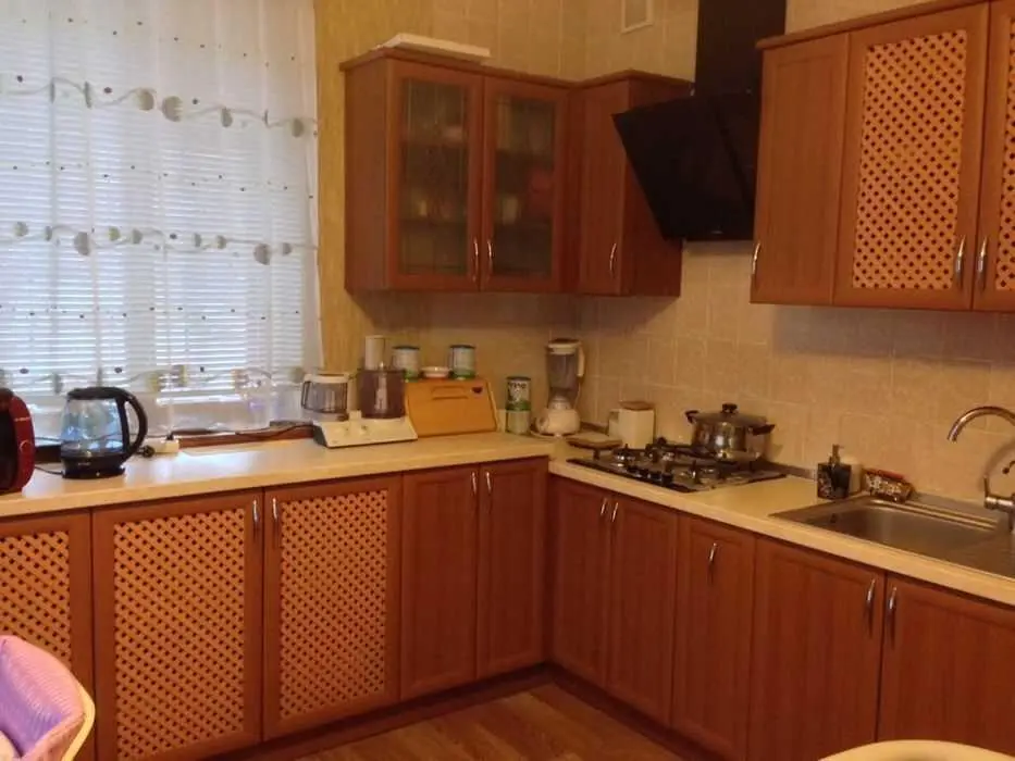 Шикарний 2-х поверховий будинок у передмісті