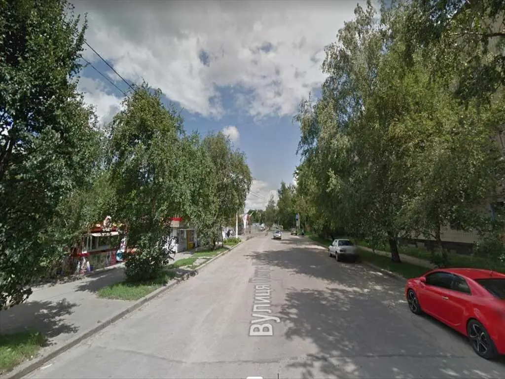  Продаж 3 кімнати з 4 -х кімнатноі квартири «сталінка»