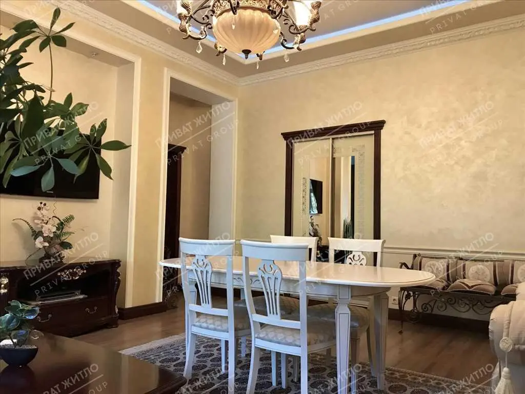 
Елітна квартира в центрі м.Полтава.