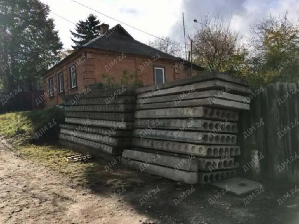 10 соток ділянки під забудову в районі П.Мирного! 