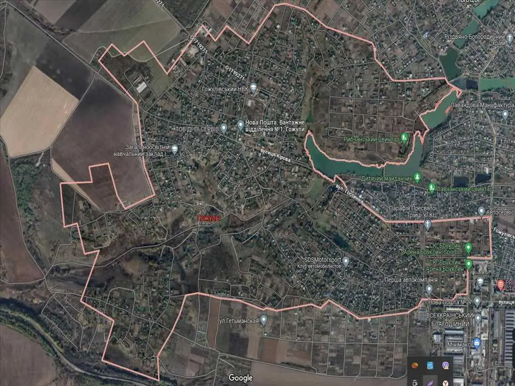 Земельна ділянка в Гожулах