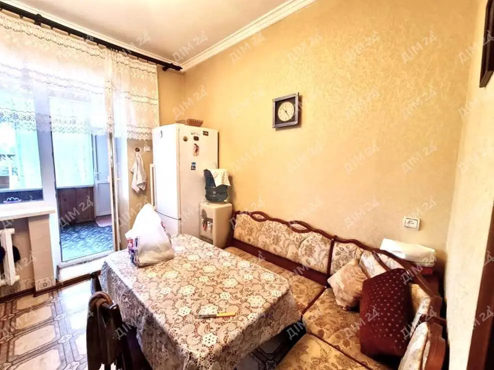 Будинок на Подолі