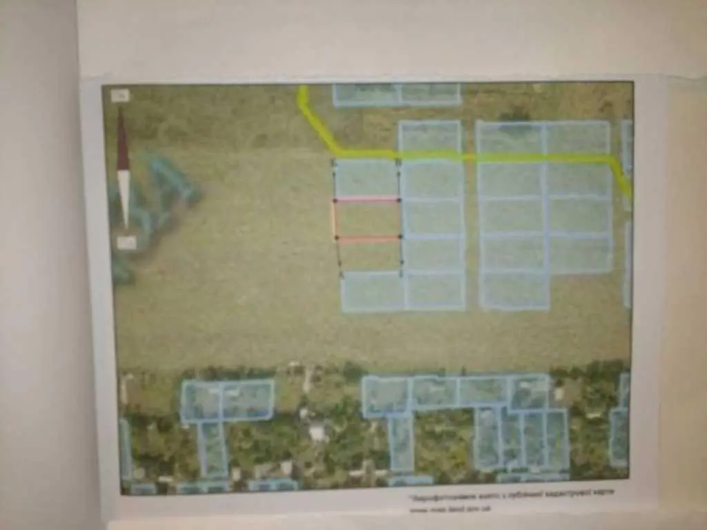 Земельна ділянка в районі автоагрегатного заводу