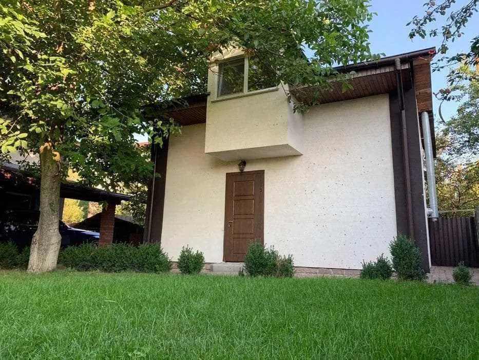 Добротний будинок в Рибцях!