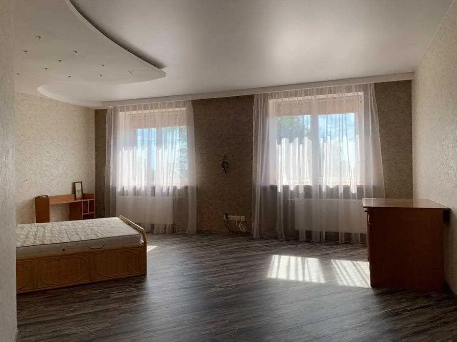 Добротний будинок в Рибцях!