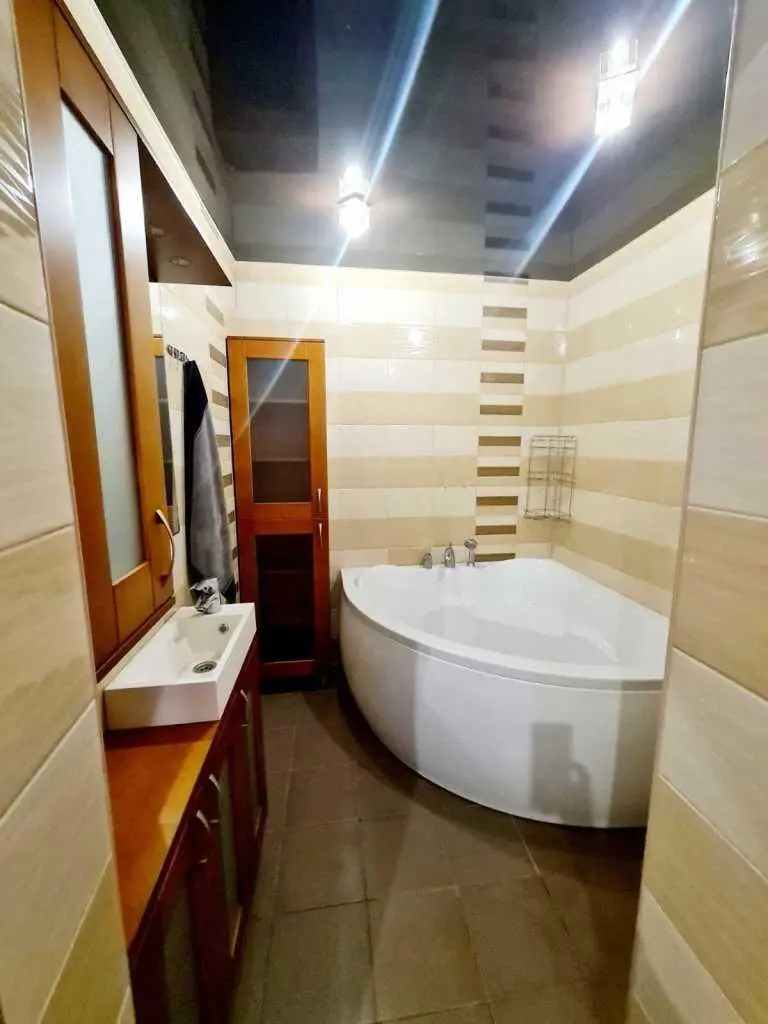 Добротний будинок в Рибцях!