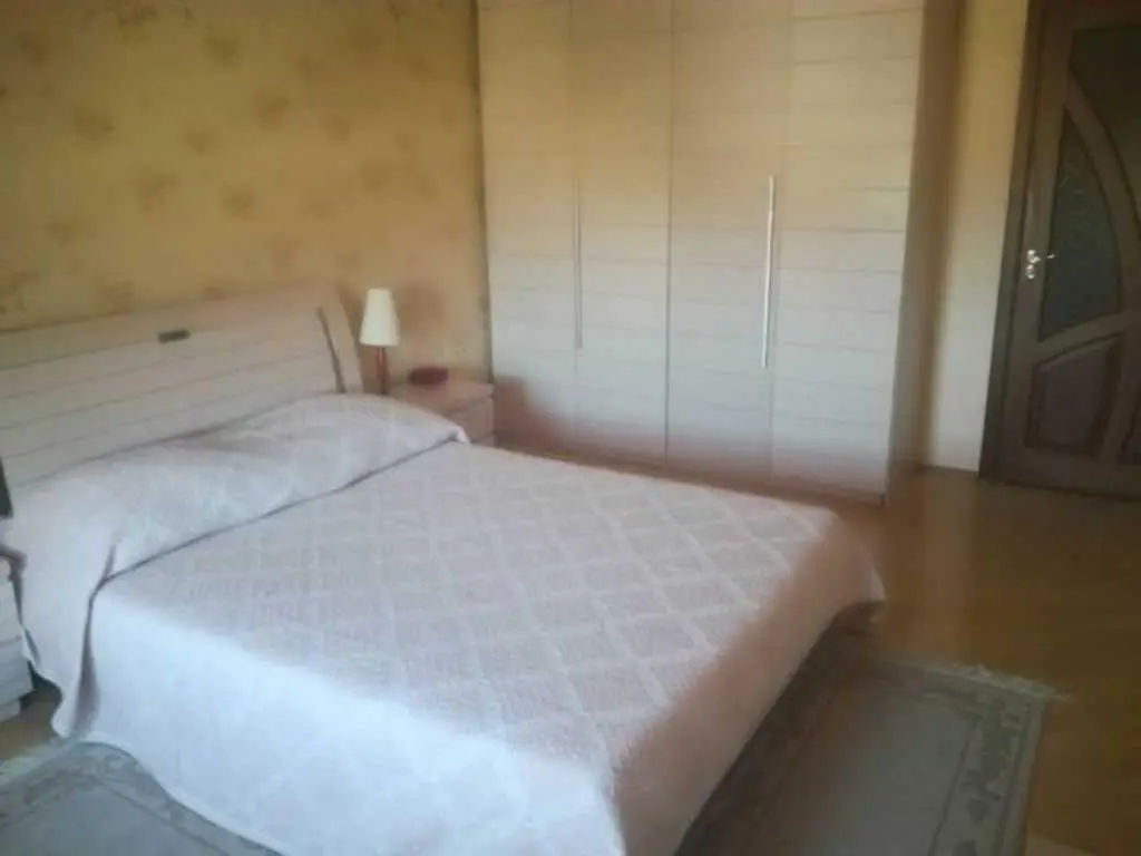 Продаж будинку в Яківцях