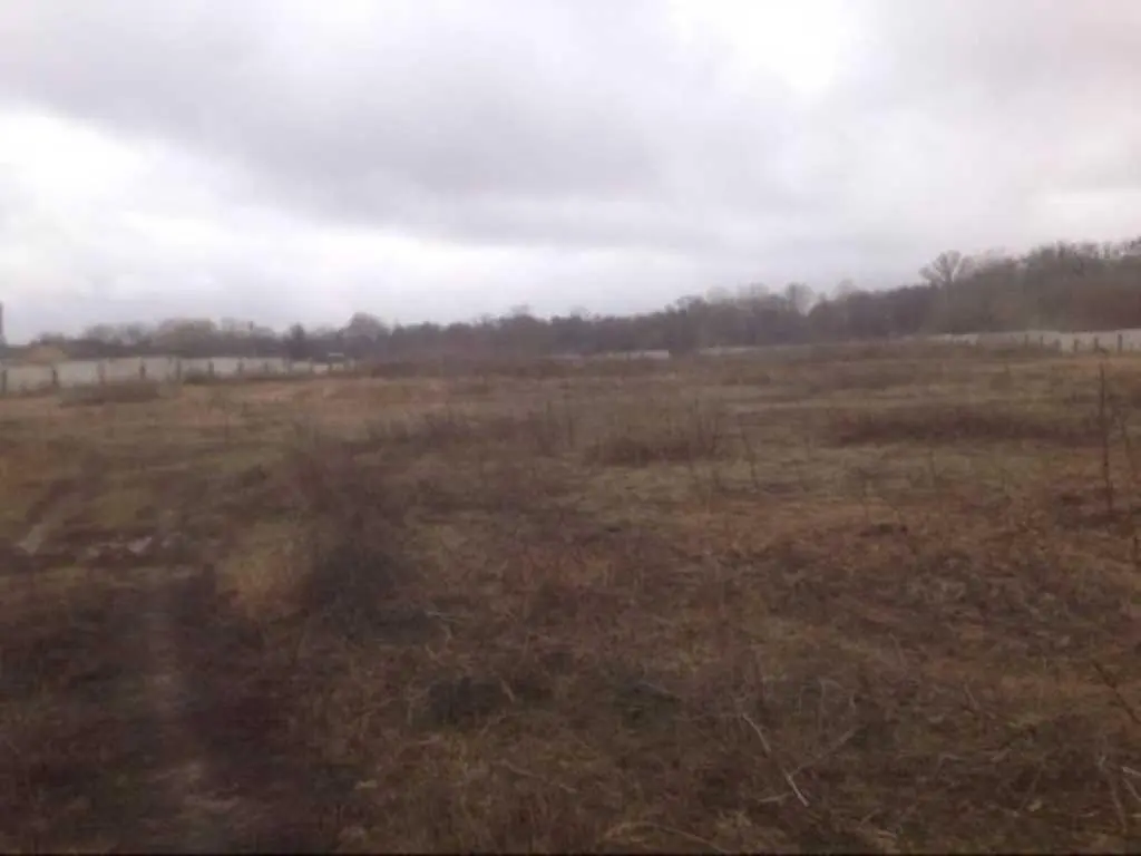 2 гектара земли на Вакуленцах