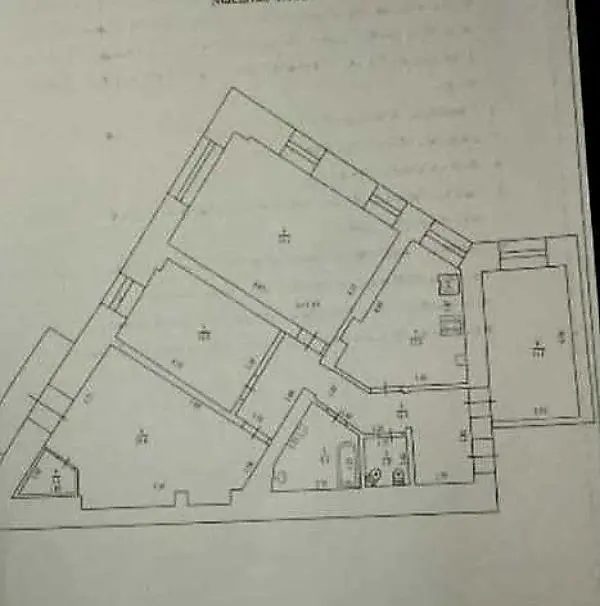 Чотирикімнатна квартира в центрі з сауною!