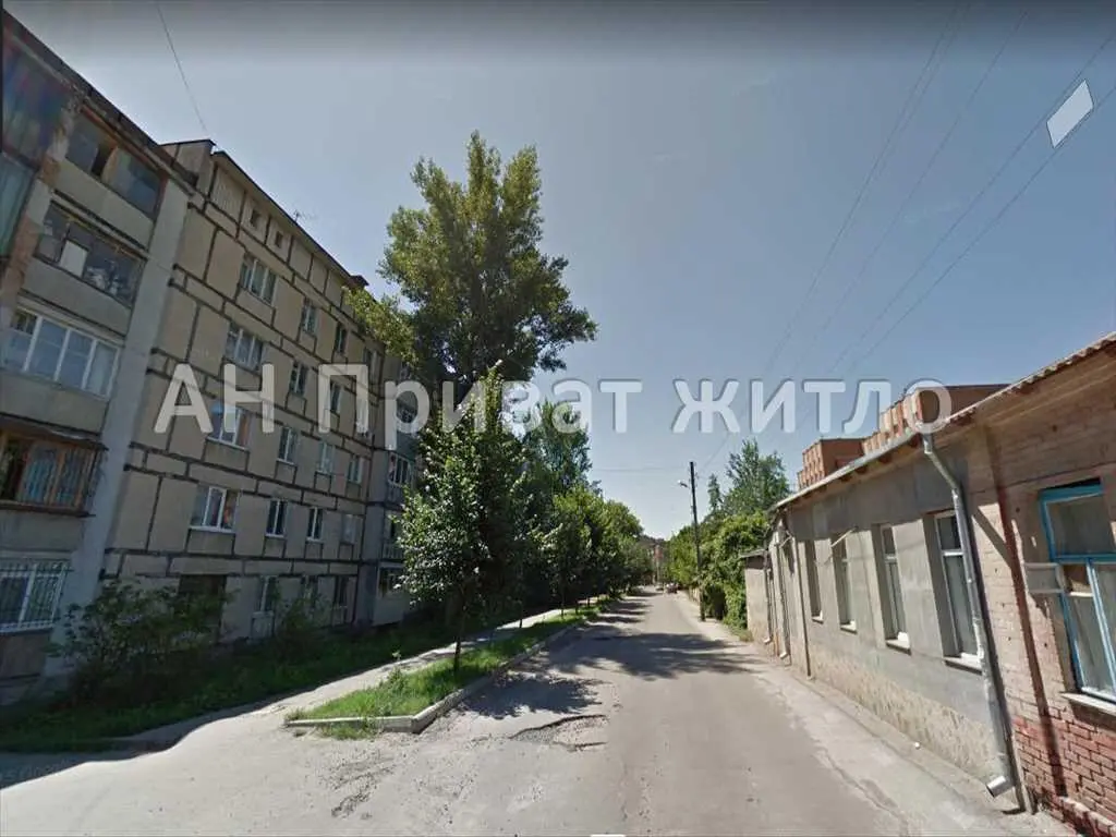 Чудова пропозиція як для житла, так і під бізнес.