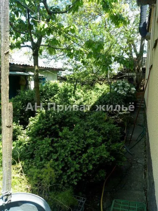 Добротний будинок у Яківцях