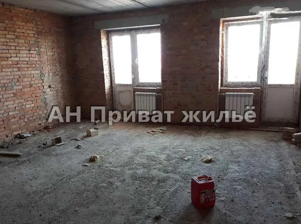 Шикарна дворівнева квартира в центрі міста