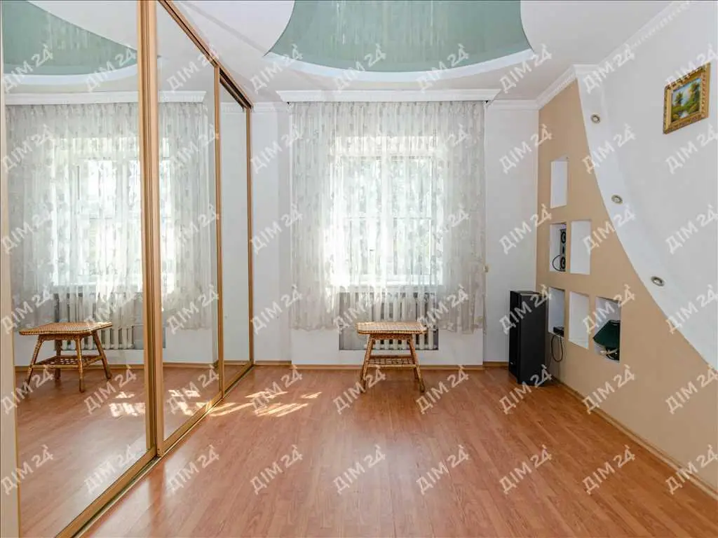 Продаж будинку в Полтаві