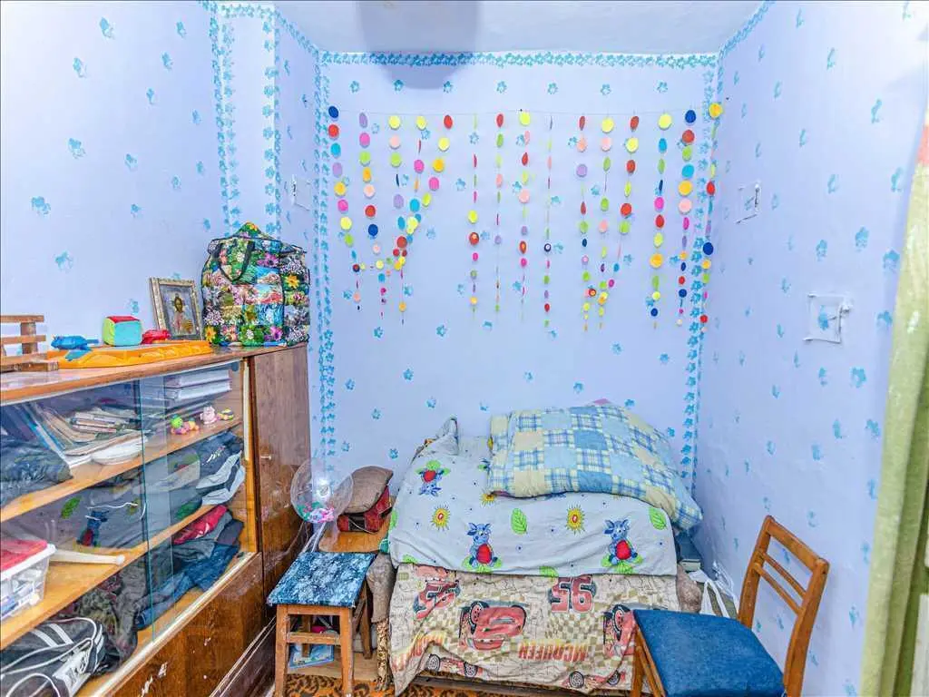 Частина будинку з окремим двором у мікрорайоні Половки