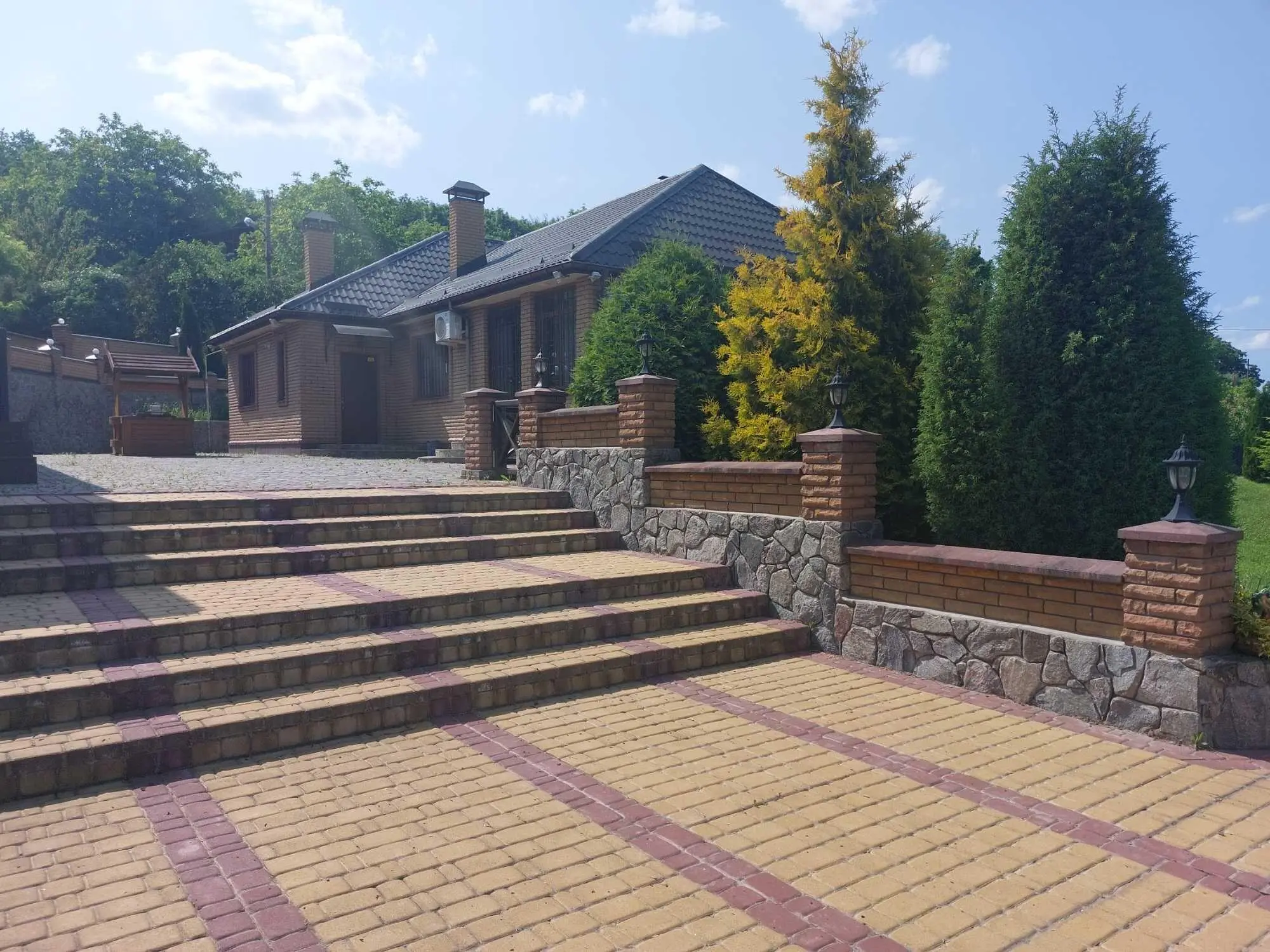 Чудова усадьба в Петрівці