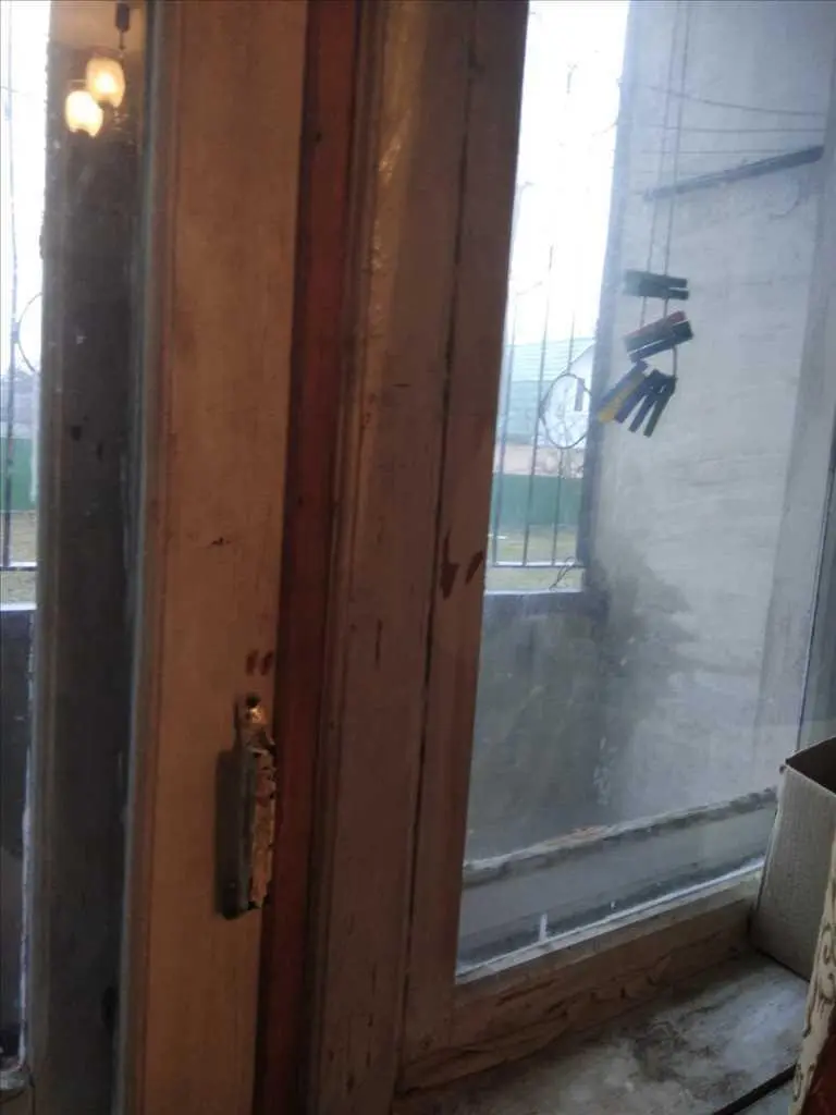 Будинок для великої родини: 100 м.кв і земля біля річки