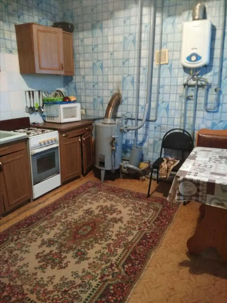 Будинок для великої родини: 100 м.кв і земля біля річки