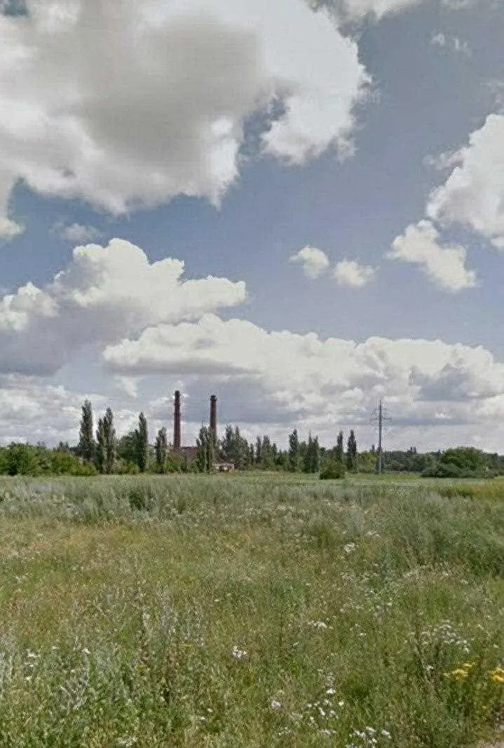 Ділянка на браїлках у районі, що швидко заселяється! 