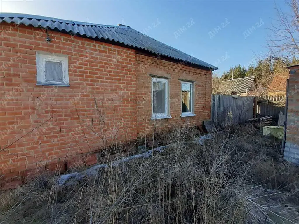 Будинок у сосновому лісі! Ватажково.