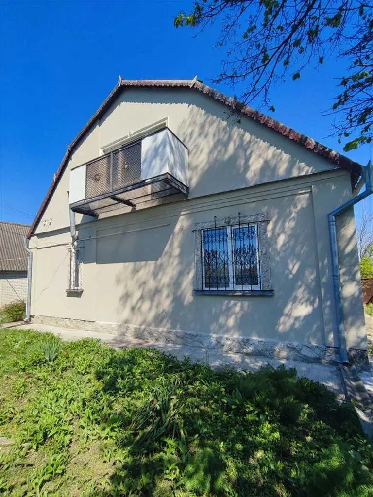 4 кімнати, цегляний будинок, передмістя Полтави!