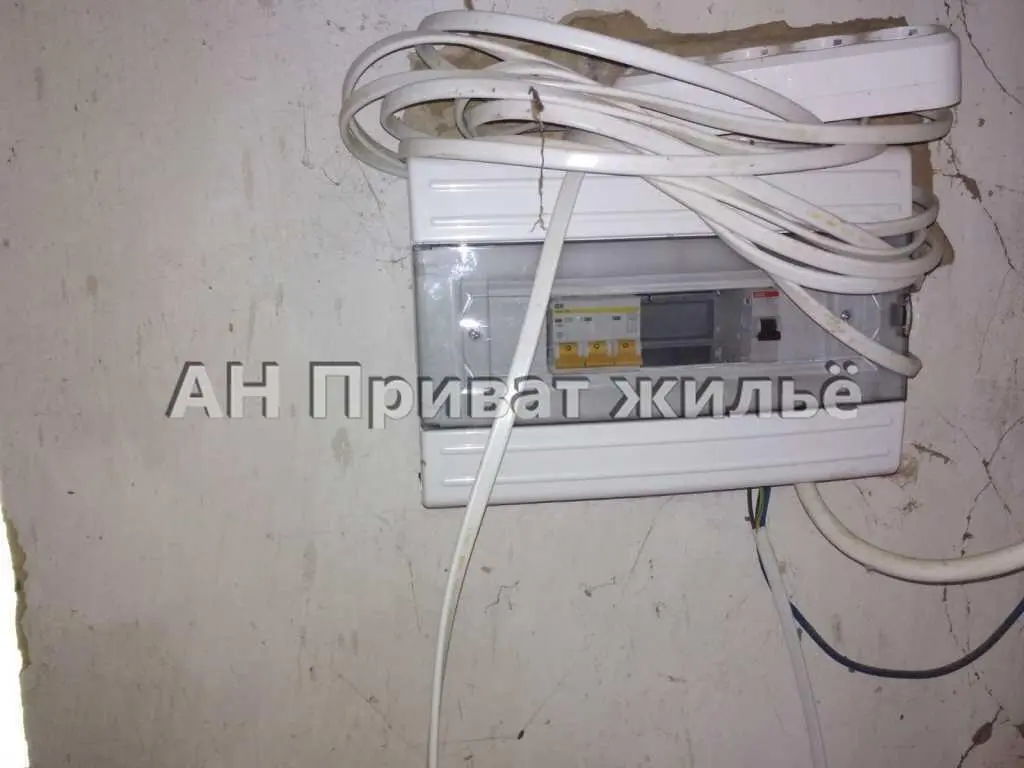 Добротний будинок 2010 року з комунікаціями за 20 км від Полтави.