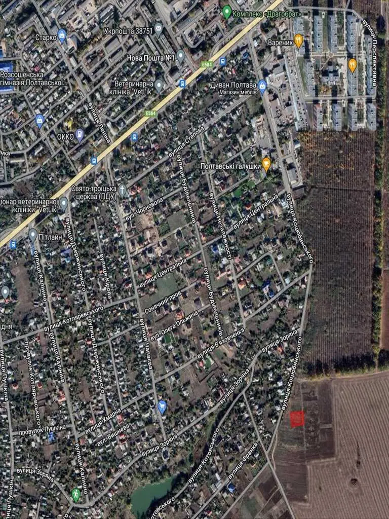 Ділянка під забудову в Розсошенцях