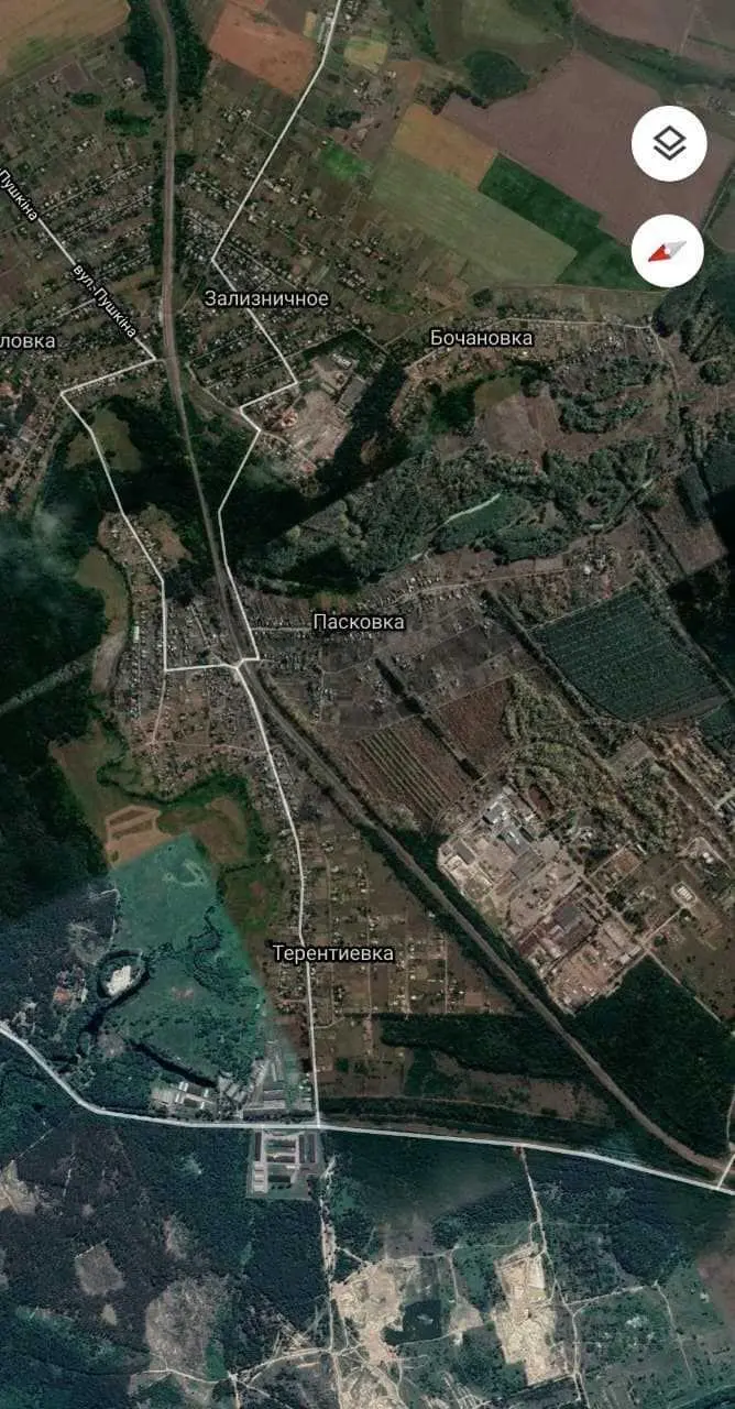 Не любиш сусідів – купи ділянку біля лісу!