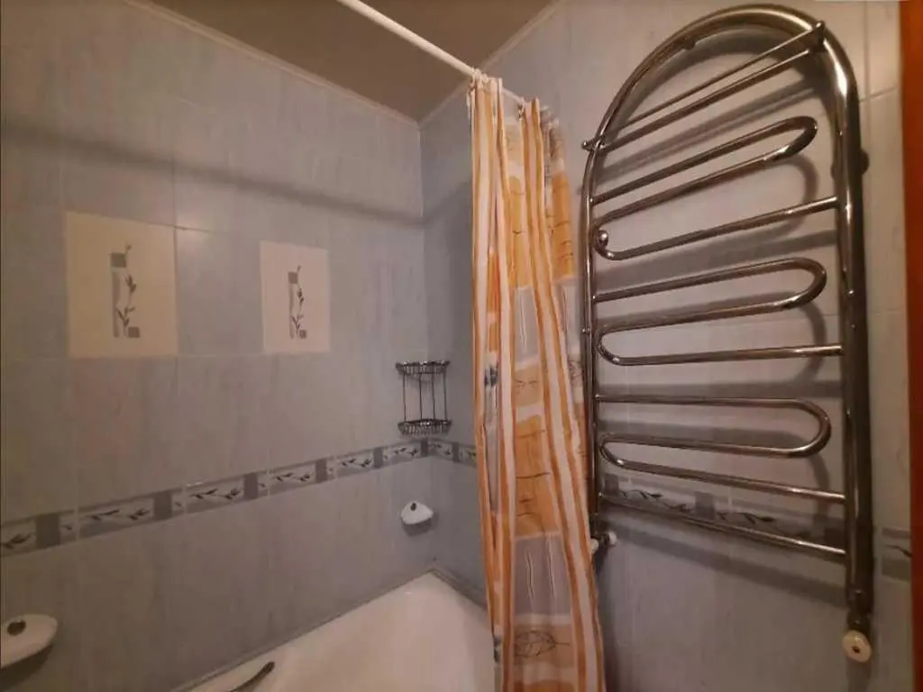 3 кімнатна квартира на Леваді з меблями