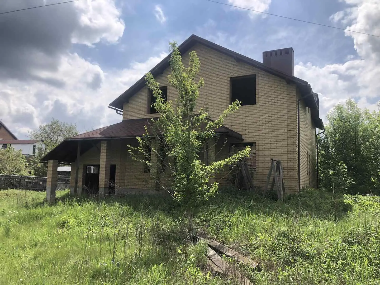 Будинок в Терешках з виходом до озера!