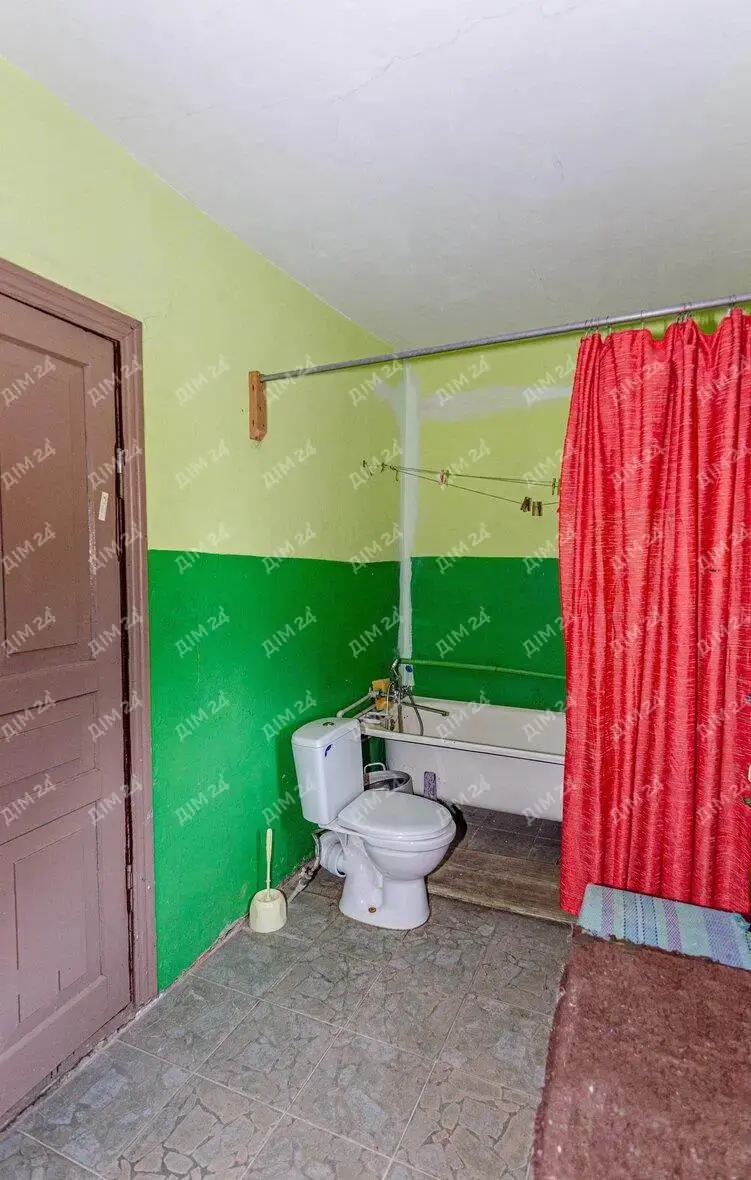 Втеча від галасу.Гарний житловий будинок у с. Гора