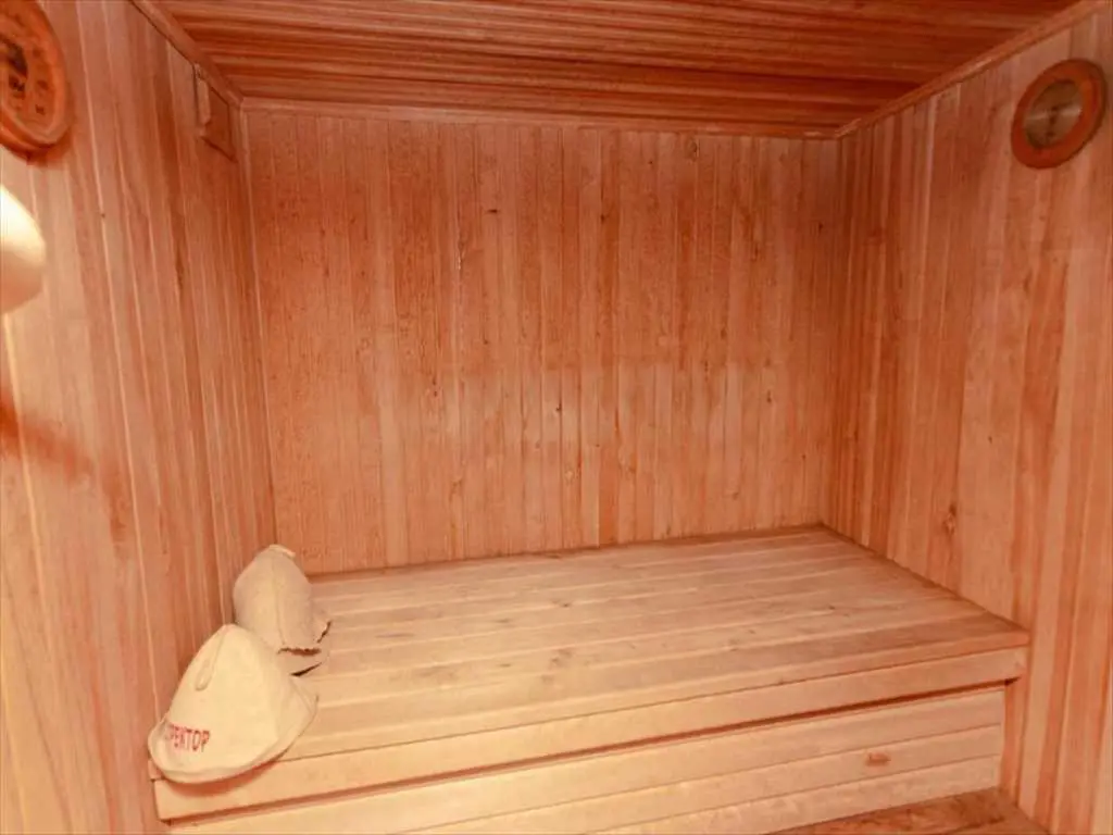 Добротний будинок у Горбанівці