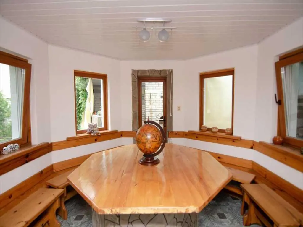 Добротний будинок у Горбанівці